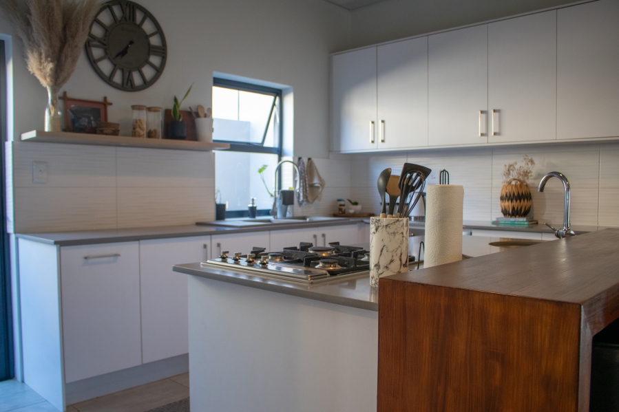 To Let 3 Bedroom Property for Rent in Aan de Wijnlanden Western Cape